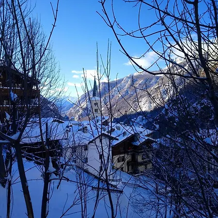 Cervinia-valt Sport & Relax House * ヴァルトゥルナンシュ